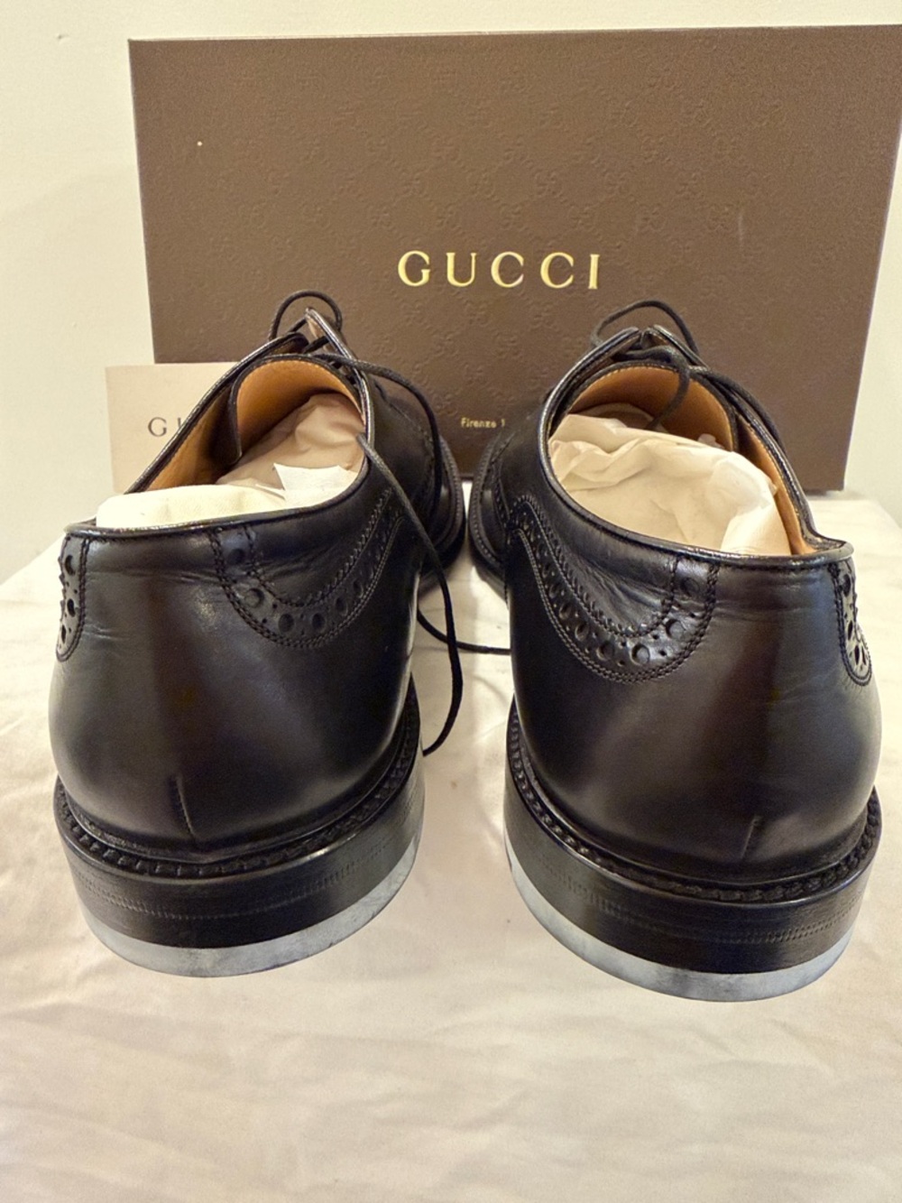 Gucci Black Leather Cap-Toe Brogues - Picture 3 of 9